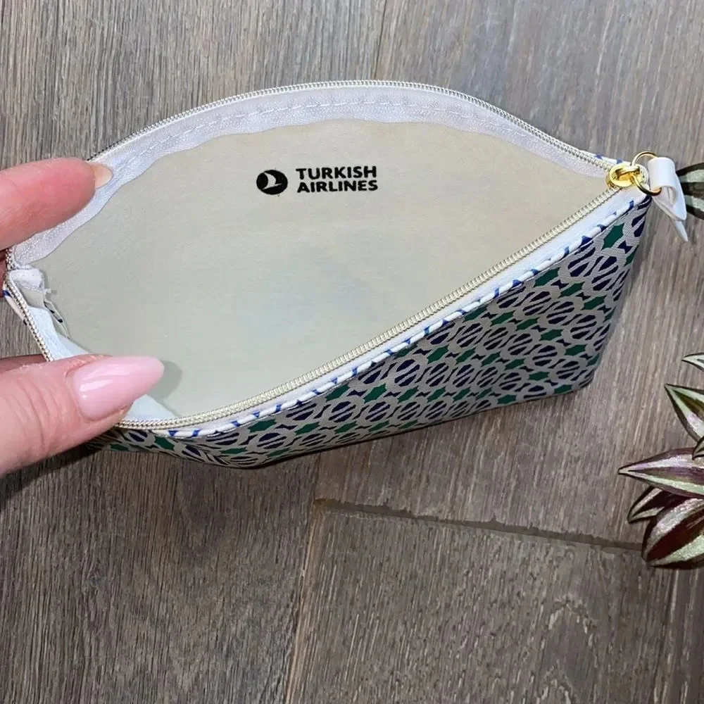 Airport Collectible Pouch with Turkish motifs print